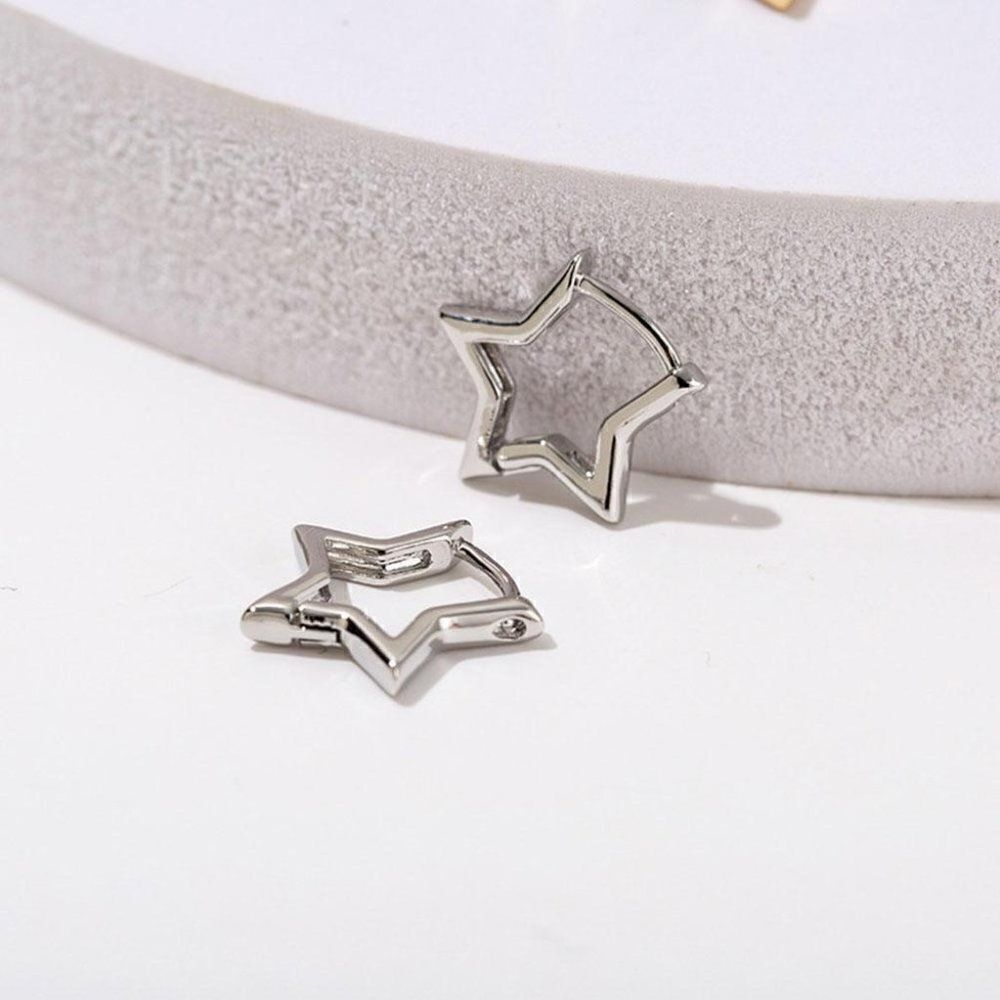 Modcloth‎ Silver Star Huggie Earrings Hoop Hinge Snap Closure 14mm